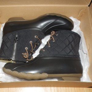 Saltwater Quilted Duck Boot (STS94063)